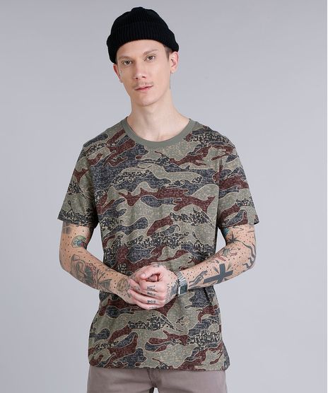 Camiseta-Masculina-Estampada-Camuflada-Manga-Curta-Gola-Careca--Verde-Militar-9194382-Verde_Militar_1