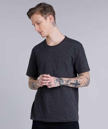 Camiseta-Masculina--Stay-Away--com-Bolso-Manga-Curta-Gola-Careca-Cinza-Mescla-Escuro-9189509-Cinza_Mescla_Escuro_1