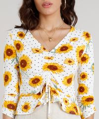 Blusa-Feminina-Cropped-Estampada-de-Girassol-com-Babado-Manga-Curta-Decote-V--Off-White-9302544-Off_White_4