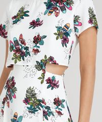 Vestido-Feminino-Curto-Estampado-de-Pranchas-e-Flores-Com-Recorte-Vazado-Manga-Curta-Decote-Redondo-Branco-9086790-Branco_4