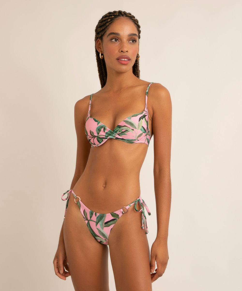 biquíni tanga com amarração e argolas estampa folhagens com proteção UV50+ rosa
