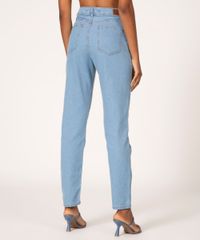 Calça Jeans Feminina Mom Cintura Super Alta Azul Médio costas