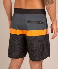 bermuda-surf-estampada-listrada-com-ondas-e-bolso-ziper-canal-off-preto-1003297-Preto_3