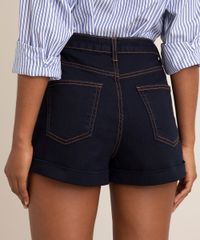 Short Jeans Hot Pant com Barra Dobrada Azul Escuro costas