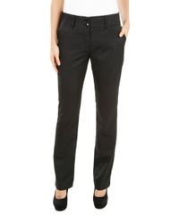 Calca-Reta-Risca-de-Giz-Preta-8056950-Preto_1