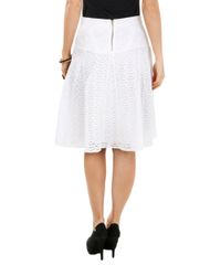 Saia-Evase-de-Renda-Branca-8064136-Branco_2