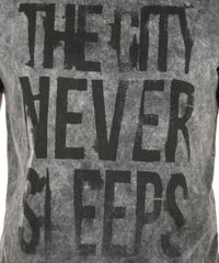 Camiseta-com-Estampa--Never-Sleeps--Chumbo-8121573-Chumbo_4