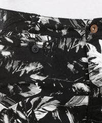 Bermuda-Slim-Abstrata-Preta-7992319-Preto_4