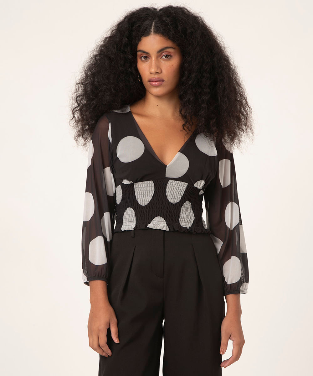 blusa de tule poá manga 7/8 preta