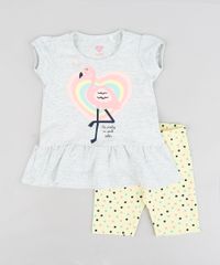 Conjunto-Infantil-de-Blusa-Flamingo-Manga-Curta-Cinza-Mescla-Claro---Bermuda-Estampada-de-Poas-Amarela-9318881-Amarelo_1