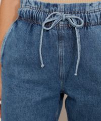 Calca-Mom-Clochard-Jeans-Marmorizada-com-Cordao-Cintura-Super-Alta-Azul-Medio-9985481-Azul_Medio_5