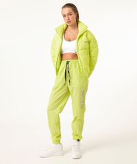 jaqueta-puffer-cropped-pantone--verde-1015137-Verde_3