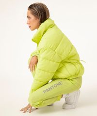 jaqueta-puffer-cropped-pantone--verde-1015137-Verde_4