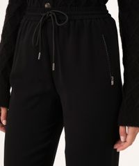 calca-jogger-com-cordao-e-bolso-preto-1015877-Preto_4
