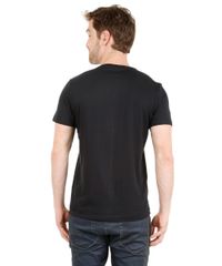 Camiseta-com-Estampa-de-Esqueleto-Preta-8170505-Preto_2