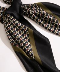 lenco-de-cetim-geometrico-preto-1014583-Preto_3