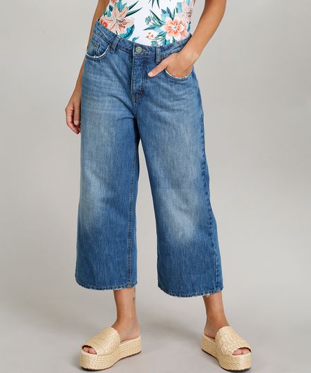 Calca-Jeans-Pantacourt-Feminina-Dress-To-com-Puido-na-Barra-Azul-Medio-9269774-Azul_Medio_1 Calca-Jeans-Pantacourt-Feminina-Dress-To-com-Puido-na-Barra-Azul-Medio-9269774-Azul_Medio_1