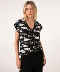 camiseta-muscle-tee-peixes-decote-v-bruna-bastos-preta-1030018-Preto_6