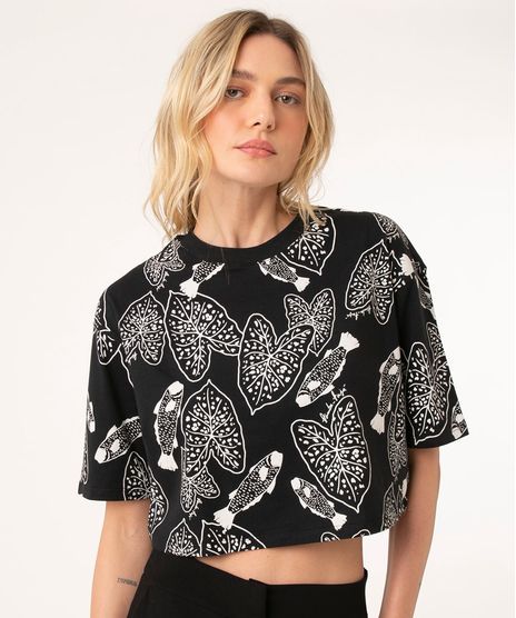 camiseta-cropped-manga-curta-folhagem-bruna-bastos-preta-1030012-Preto_1