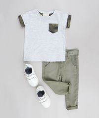Camiseta-Infantil-com-Bolso-Estampado-Camuflado-Manga-Curta-Gola-Careca-Cinza-Mescla-Claro-9303314-Cinza_Mescla_Claro_3