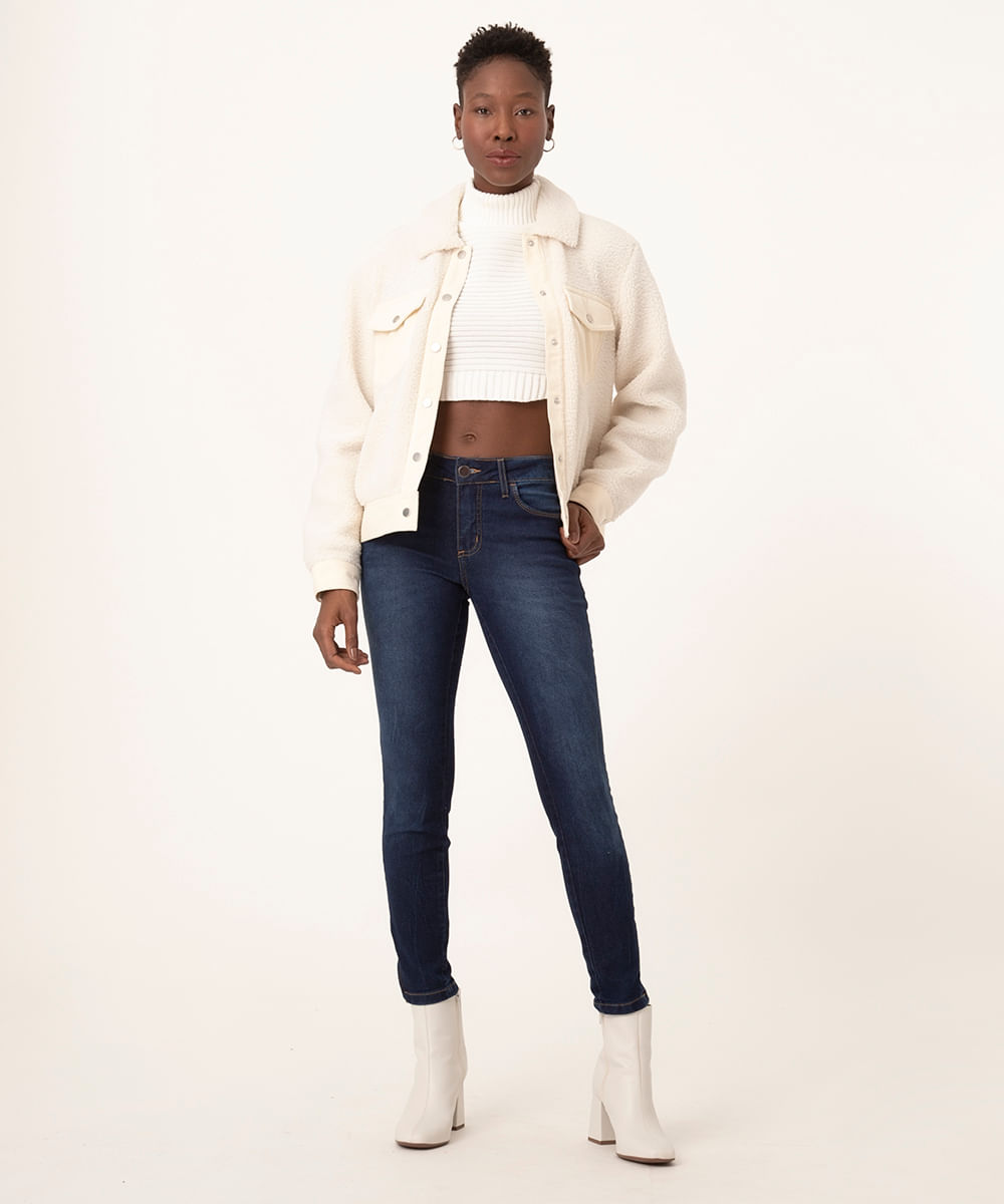 calça jeans super skinny cintura média azul escuro