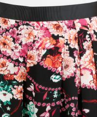 Short-Floral-Preto-8107420-Preto_4