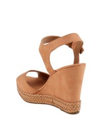 Sandalia-Plataforma-com-Trancado-Marrom-8220919-Marrom_3
