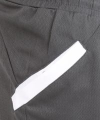 Short-Ace-com-Respiro-Cinza-Escuro-7994586-Cinza_Escuro_4 Short-Ace-com-Respiro-Cinza-Escuro-7994586-Cinza_Escuro_4