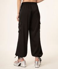 calca-cargo-de-cetim-duda-beat-preto-1035914-Preto_4