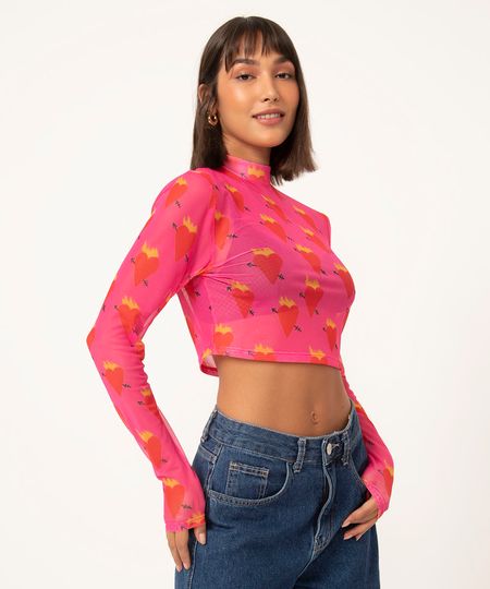 blusa-cropped-de-tule-coracoes-manga-longa-gola-alta-laura-paschoal-rosa-chiclete-1035993-Rosa_Chiclete_1 blusa-cropped-de-tule-coracoes-manga-longa-gola-alta-laura-paschoal-rosa-chiclete-1035993-Rosa_Chiclete_1