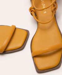 sandalia-amarracao-salto-baixo-grosso-via-uno-amarelo-1026660-Amarelo_4