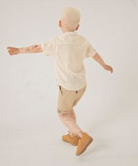 camisa-infantil-manga-curta-gola-padre-com-bolso-quadriculado-off-white-1024528-Off_White_2