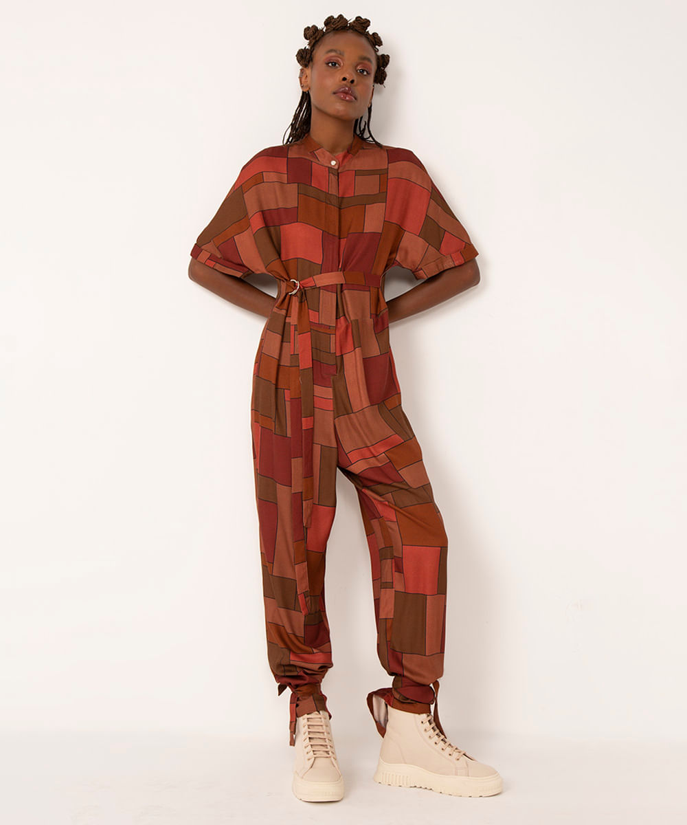 macacão de viscose manga curta patchwork dendezeiro marrom