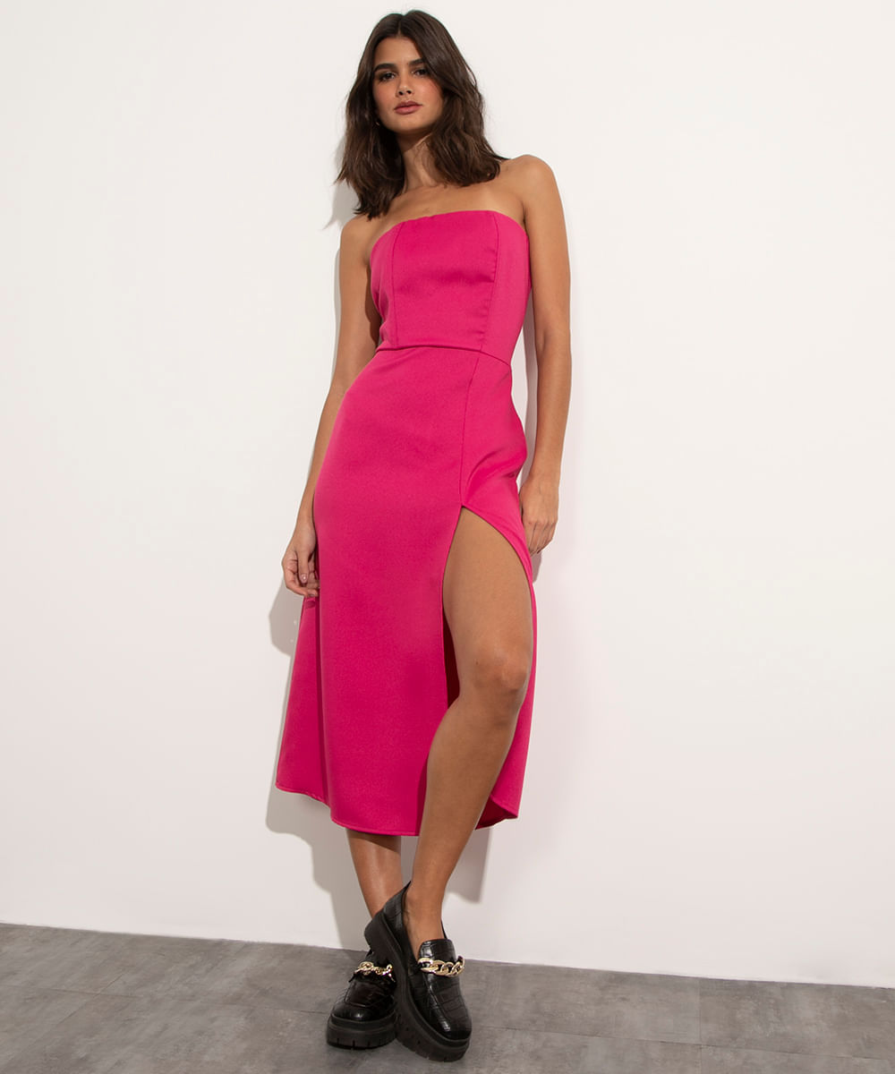 vestido midi tomara que caia com fenda mindset rosa choque