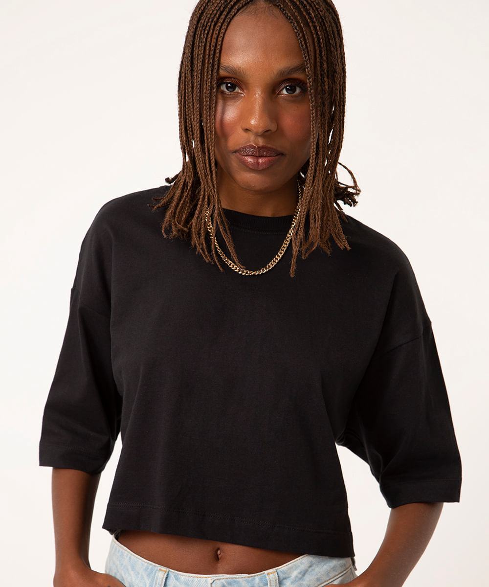 camiseta de algodão básica oversized cropped preto