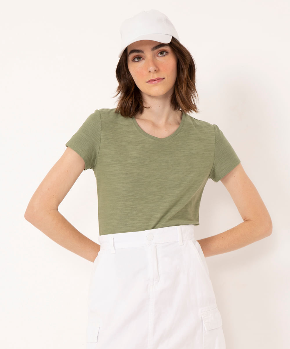 blusa de flamê básica manga curta decote redondo verde mate