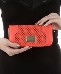Carteira-com-Laser-Cut-Coral-8042981-Coral_3
