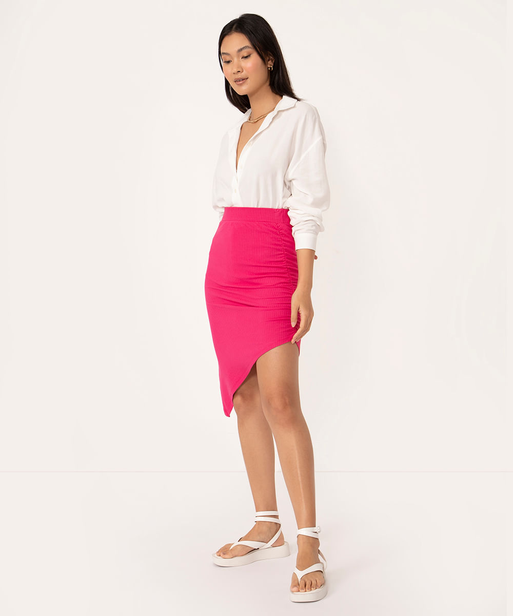 saia midi canelada assimétrica pink