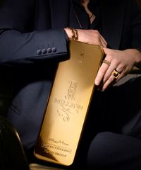 Kit-Perfume-Paco-Rabanne-1-Million-Masculino-Eau-de-Toilette-100ml-e-Desodorante-150ml-Unico-1043964-Unico_6 Kit-Perfume-Paco-Rabanne-1-Million-Masculino-Eau-de-Toilette-100ml-e-Desodorante-150ml-Unico-1043964-Unico_6