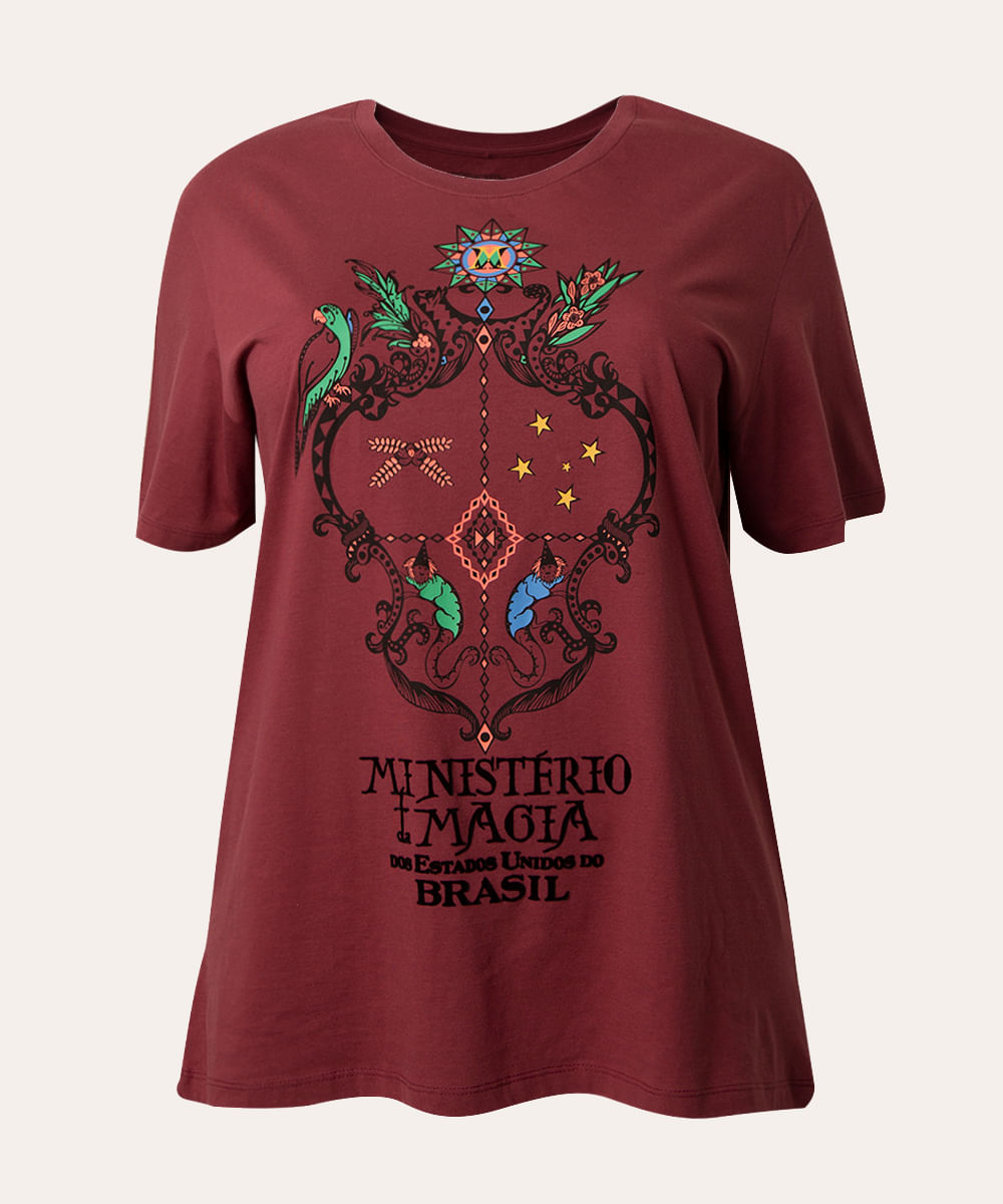 camiseta de algodão plus size animais fantásticos vinho