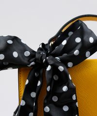Bolsa-Transversal-Feminina-com-Lenco-Estampado-de-Poa-Amarela-9250428-Amarelo_4