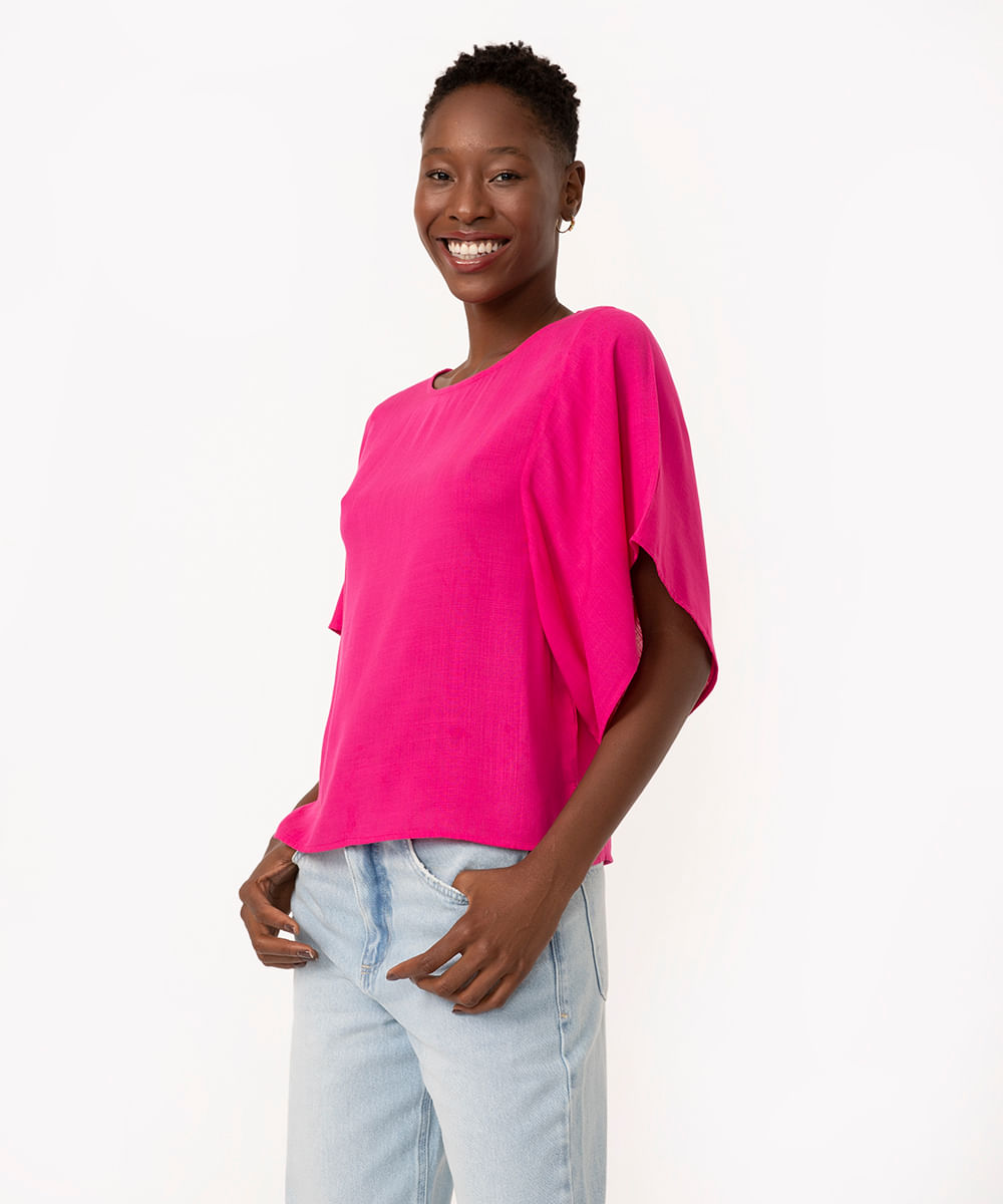 blusa ampla de viscose manga curta rosa