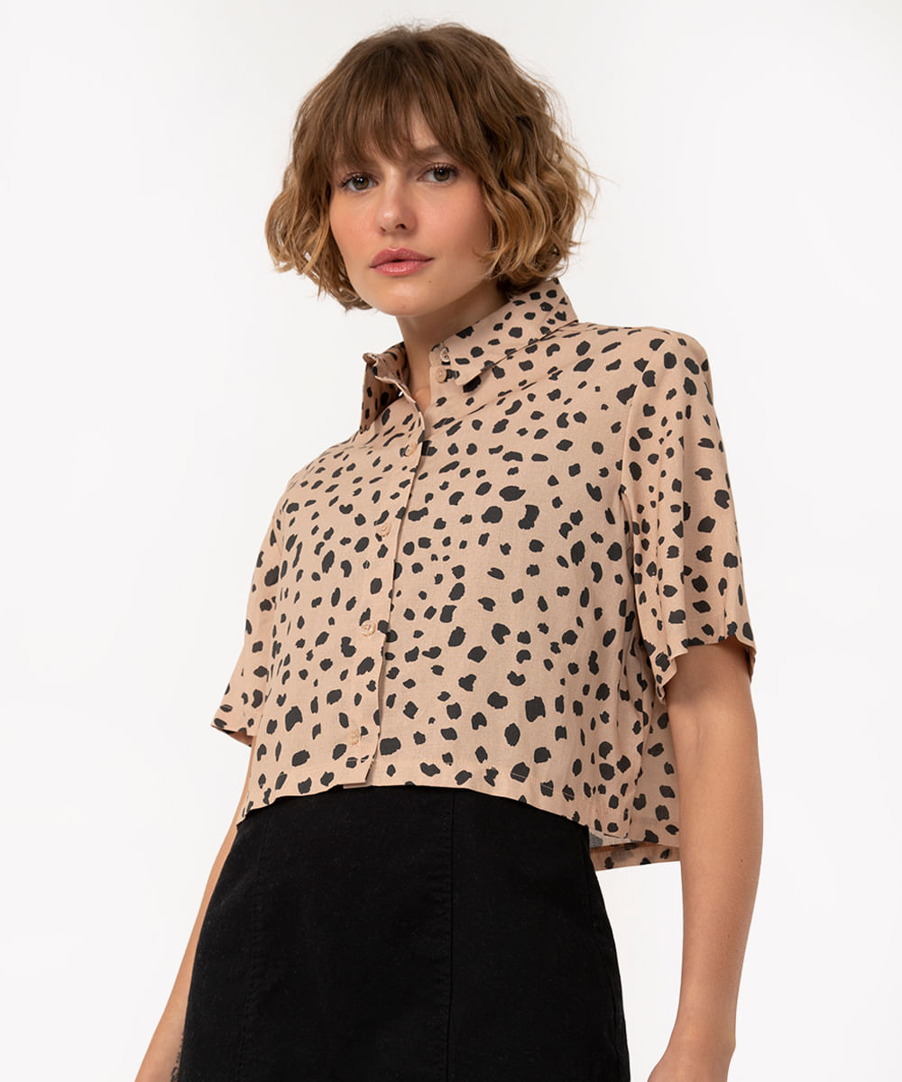 camisa cropped de algodão animal print manga curta bege