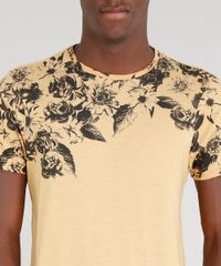 Camiseta-Masculina-com-Estampa-Floral-Manga-Curta-Gola-Careca-Mostarda-9324587-Mostarda_4