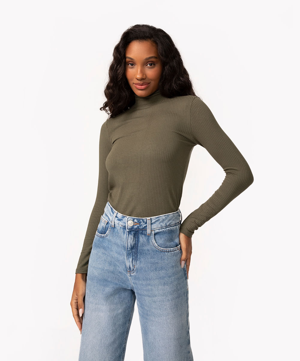 blusa de malha canelada manga longa gola alta verde