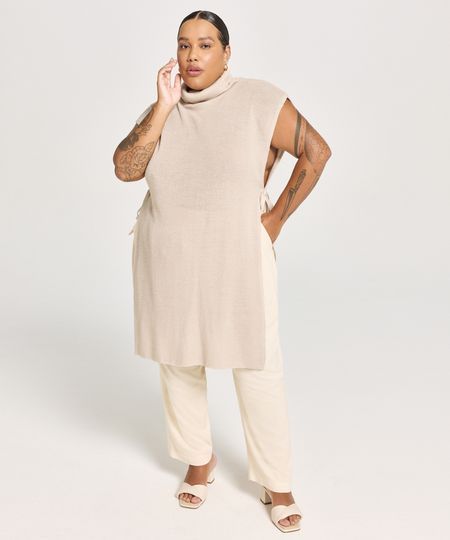 blusa-de-trico-alongada-gola-alta-plus-size-com-amarracao-mindset-e-robertita-bege-1043292-Bege_1 blusa-de-trico-alongada-gola-alta-plus-size-com-amarracao-mindset-e-robertita-bege-1043292-Bege_1