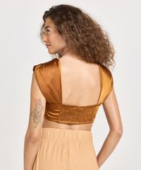 top-cropped-princesa-acetinado-com-ombreira-mindset-e-robertita-marrom-1043301-Marrom_2 top-cropped-princesa-acetinado-com-ombreira-mindset-e-robertita-marrom-1043301-Marrom_2