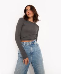 blusa canelada básica cropped manga longa cinza escuro