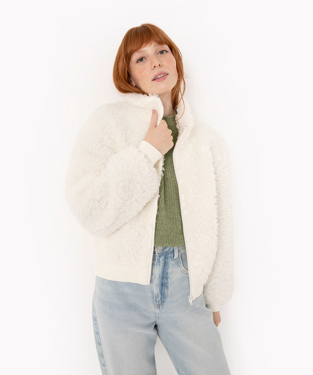 jaqueta sherpa gola alta com bolsos off white