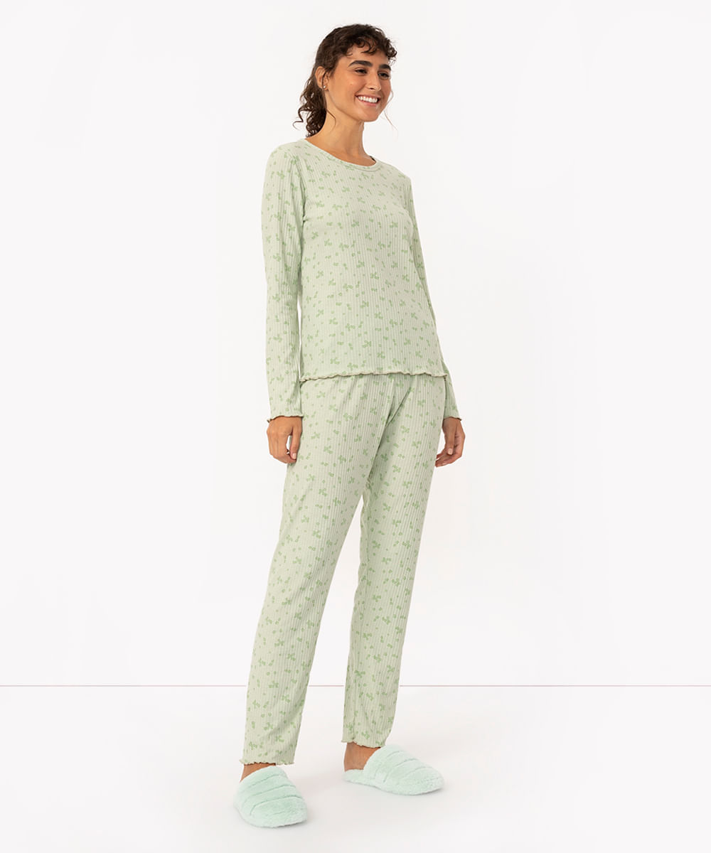 pijama longo floral verde claro